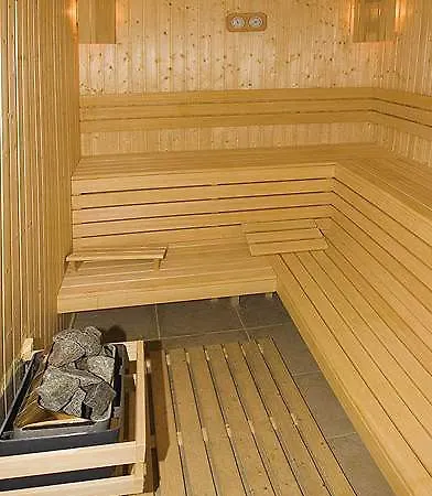 Mountview Apartahotel 3*